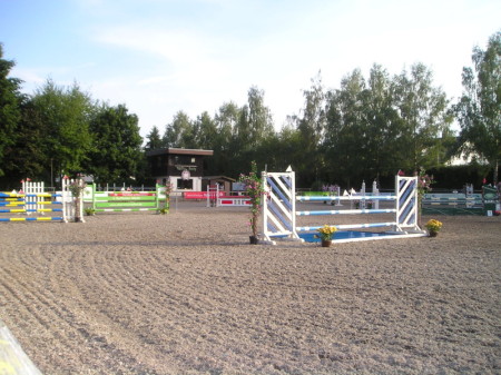 Springplatz 90 x 70 m